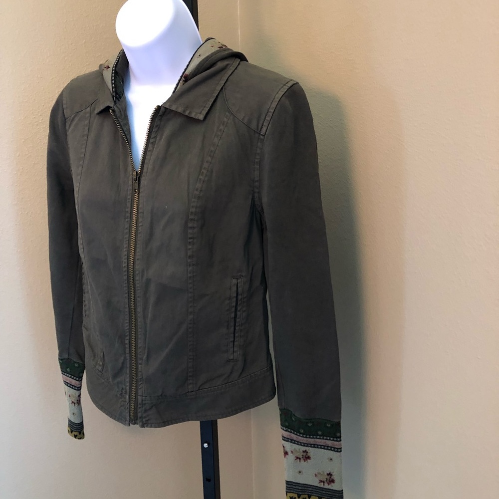 Lightweight Hooded Full Zip Jacket - image 2